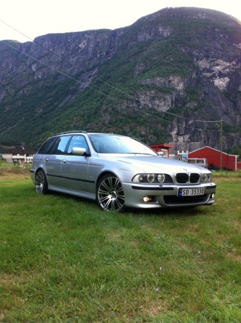 2003 BMW 5 Series