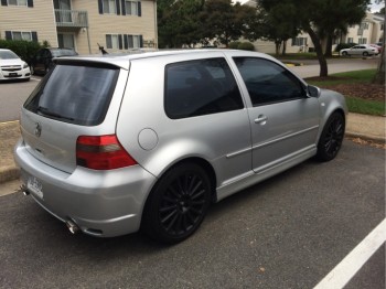 2004 Volkswagen Golf
