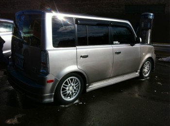2005 Scion xB