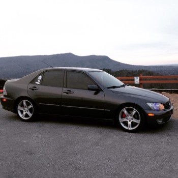 2004 Lexus IS300