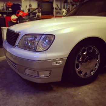2000 Lexus LS
