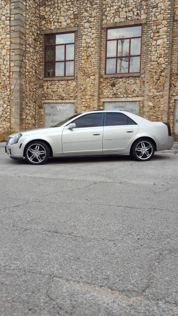 2004 Cadillac CTS