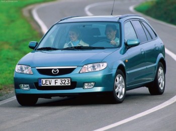 2000 Mazda 323