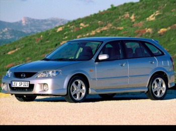 2000 Mazda 323