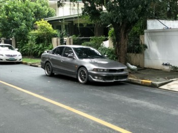 1999 Mitsubishi Galant