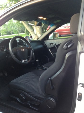 2003 Hyundai Tiburon