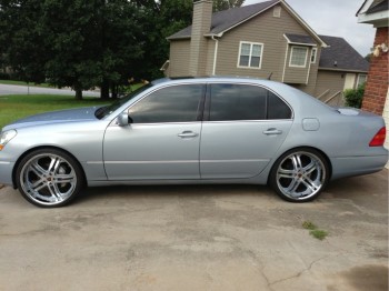 2003 Lexus LS