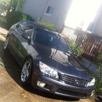 2002 Lexus IS300
