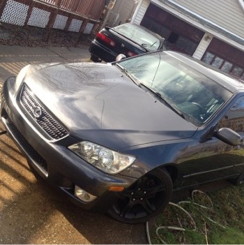 2002 Lexus IS300
