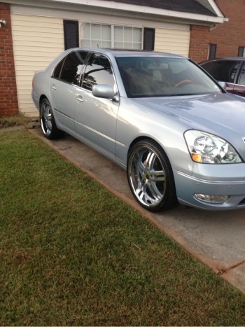 2003 Lexus LS