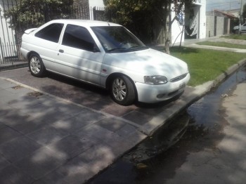 1998 Ford Escort