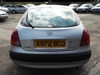 2000 Toyota Corolla